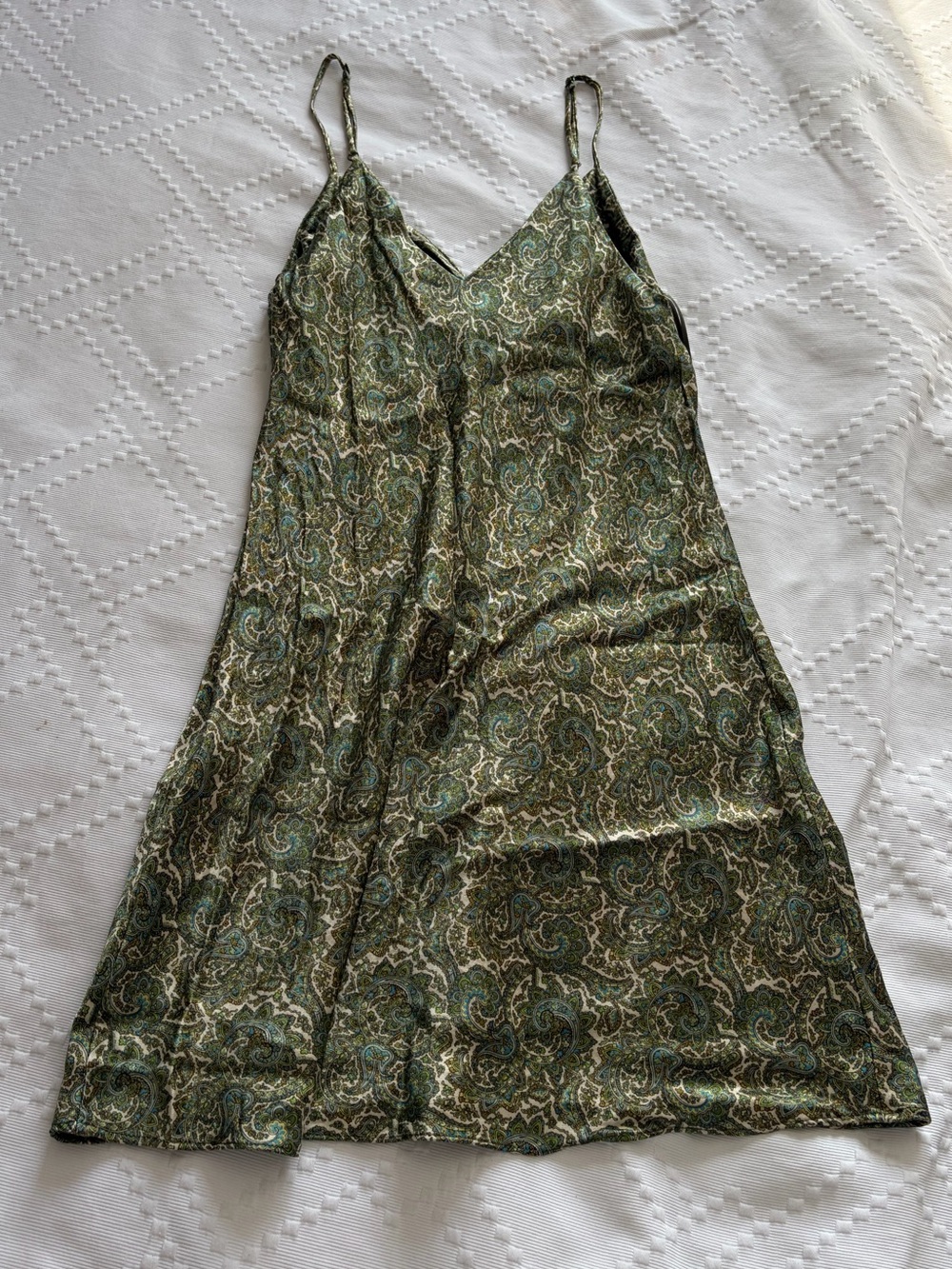 Zara Satin Slip Dress in Green - Picture 4 of 4